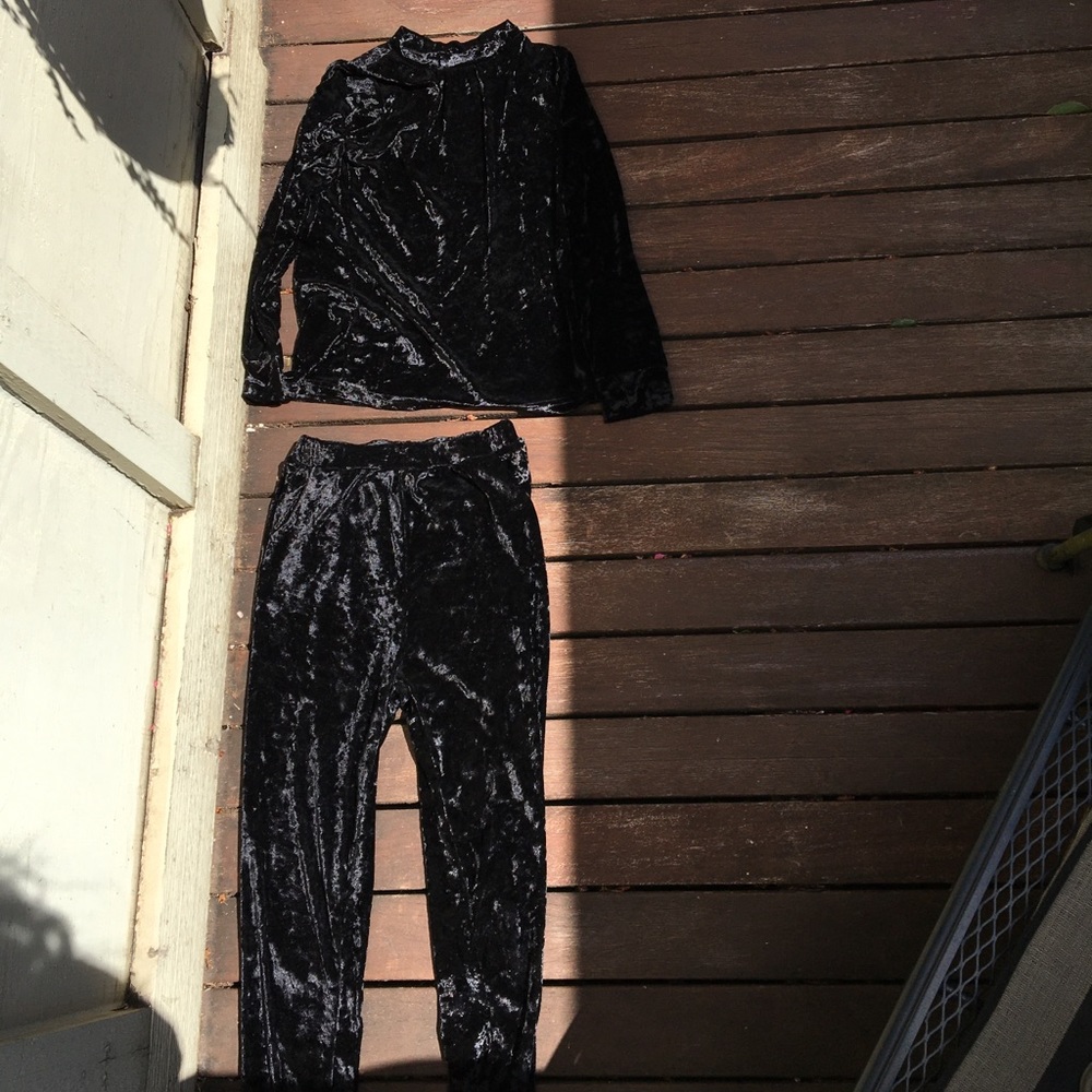 Velvet top and bottom set